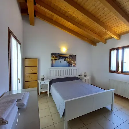 C 01 Apartament